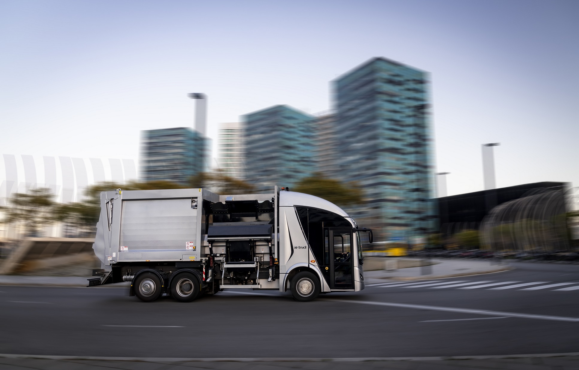 FCC Medio Ambiente et Irizar ont convenu de produire les 10 premiers camions électriques Irizar ie urban truck